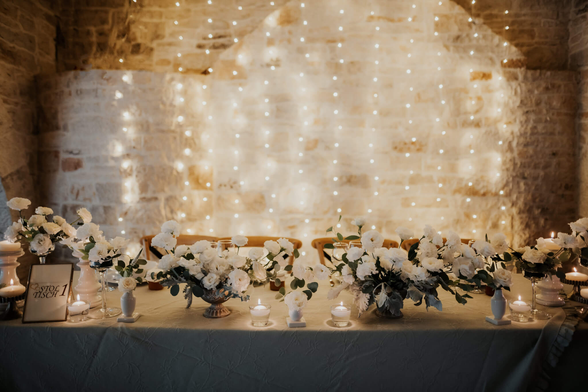 Tischdekoration bei einer Hochzeit in Istrien